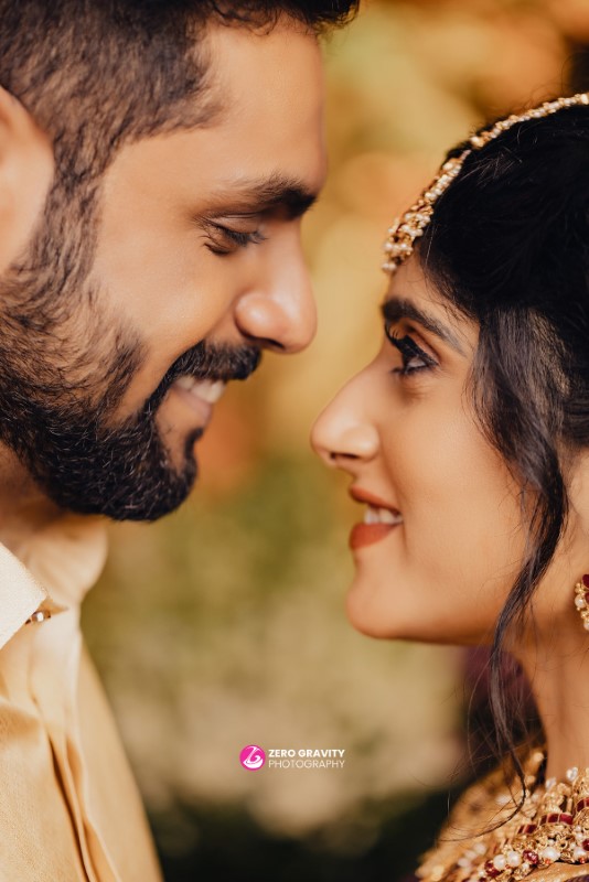 Aarti + Kushal's Maternity Session - Photography by Azra