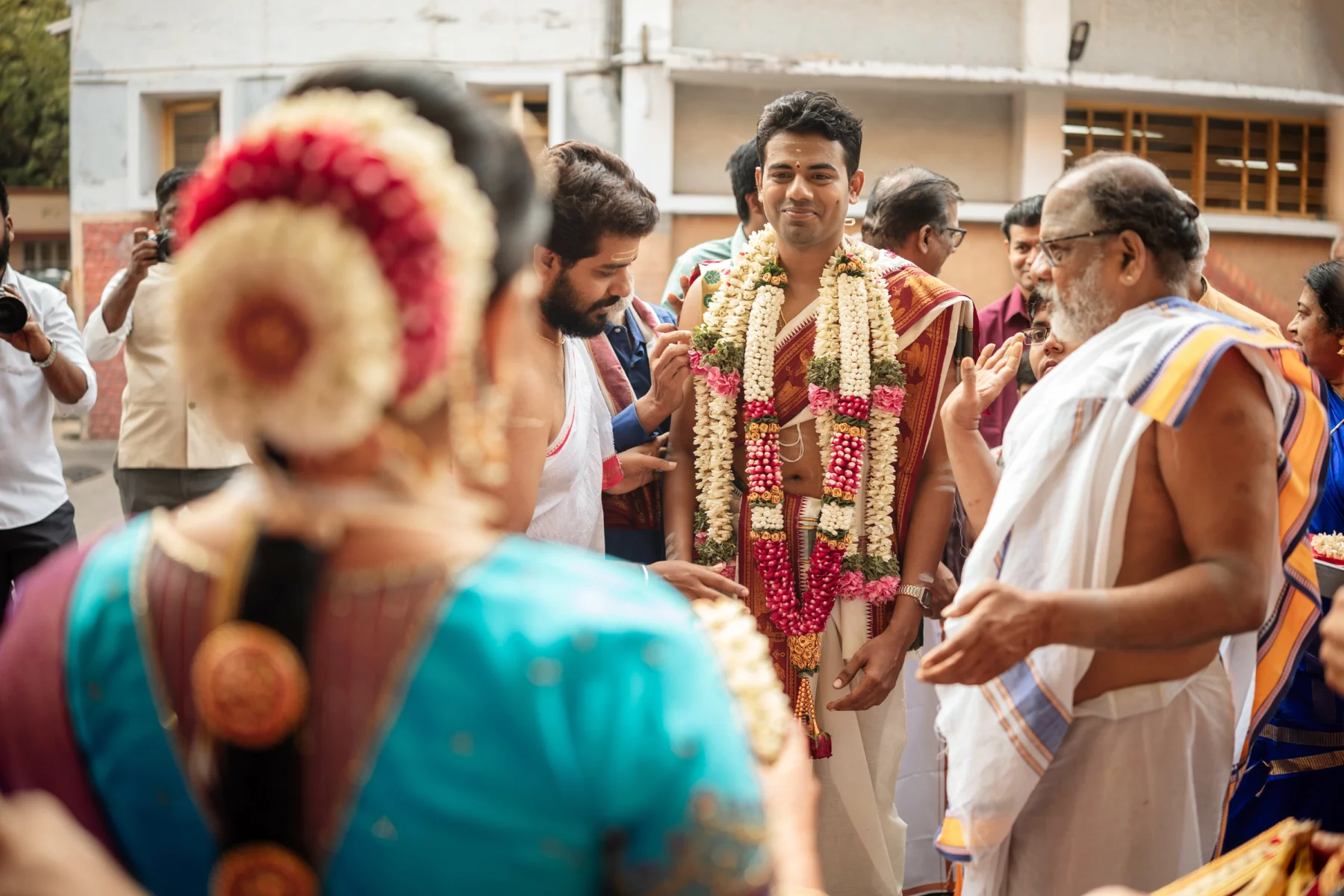 Indian wedding sindoor moment photography