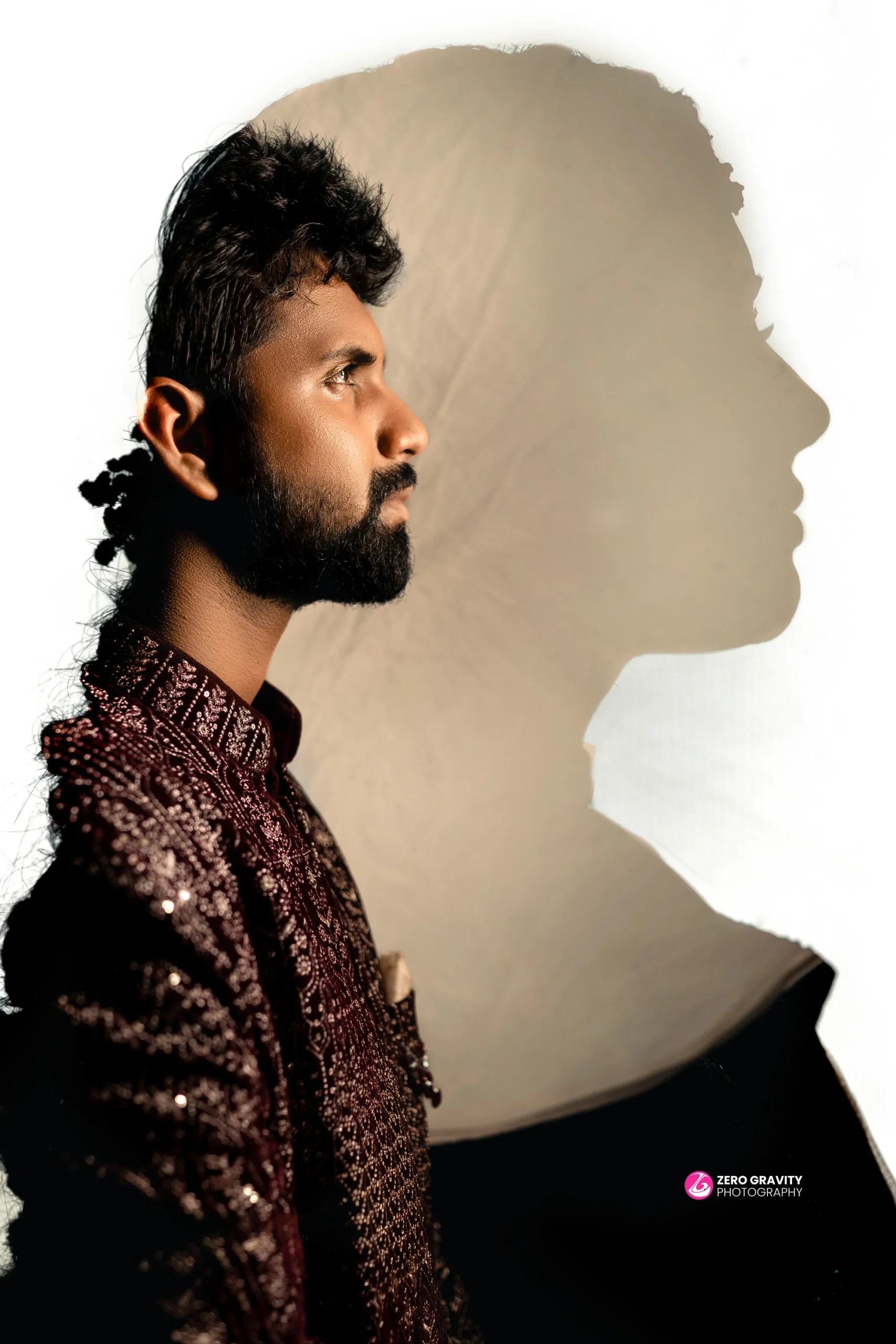 Groom’s candid smile during baraat procession